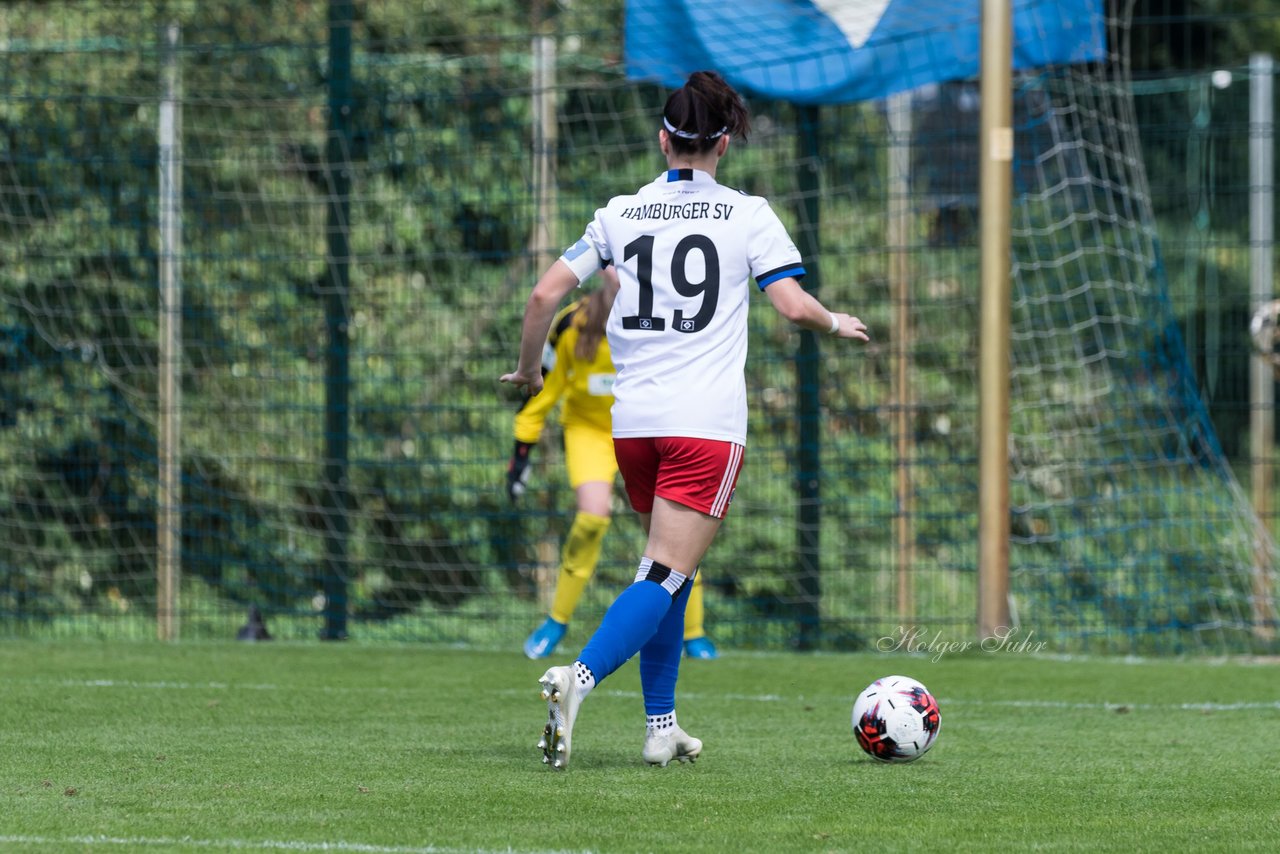 Bild 186 - wBJ Hamburger SV - Holstein Kiel : Ergebnis: 2:0